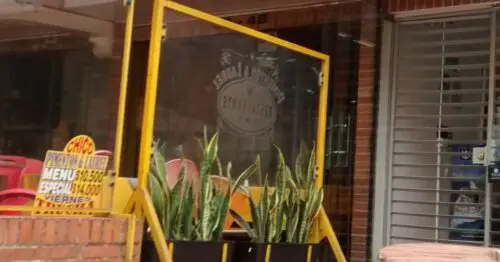 RESTAURANTE PIMENTON & LAUREL RESTAURANTE PIMENTON & LAUREL